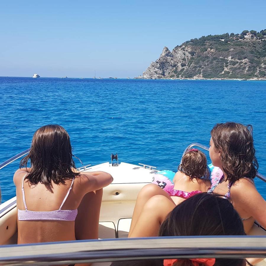 Ninfa Sul Mare Apartments 50 M E T R I Dal Mare Best Breakfast And Free Parking Capo Vaticano Εξωτερικό φωτογραφία