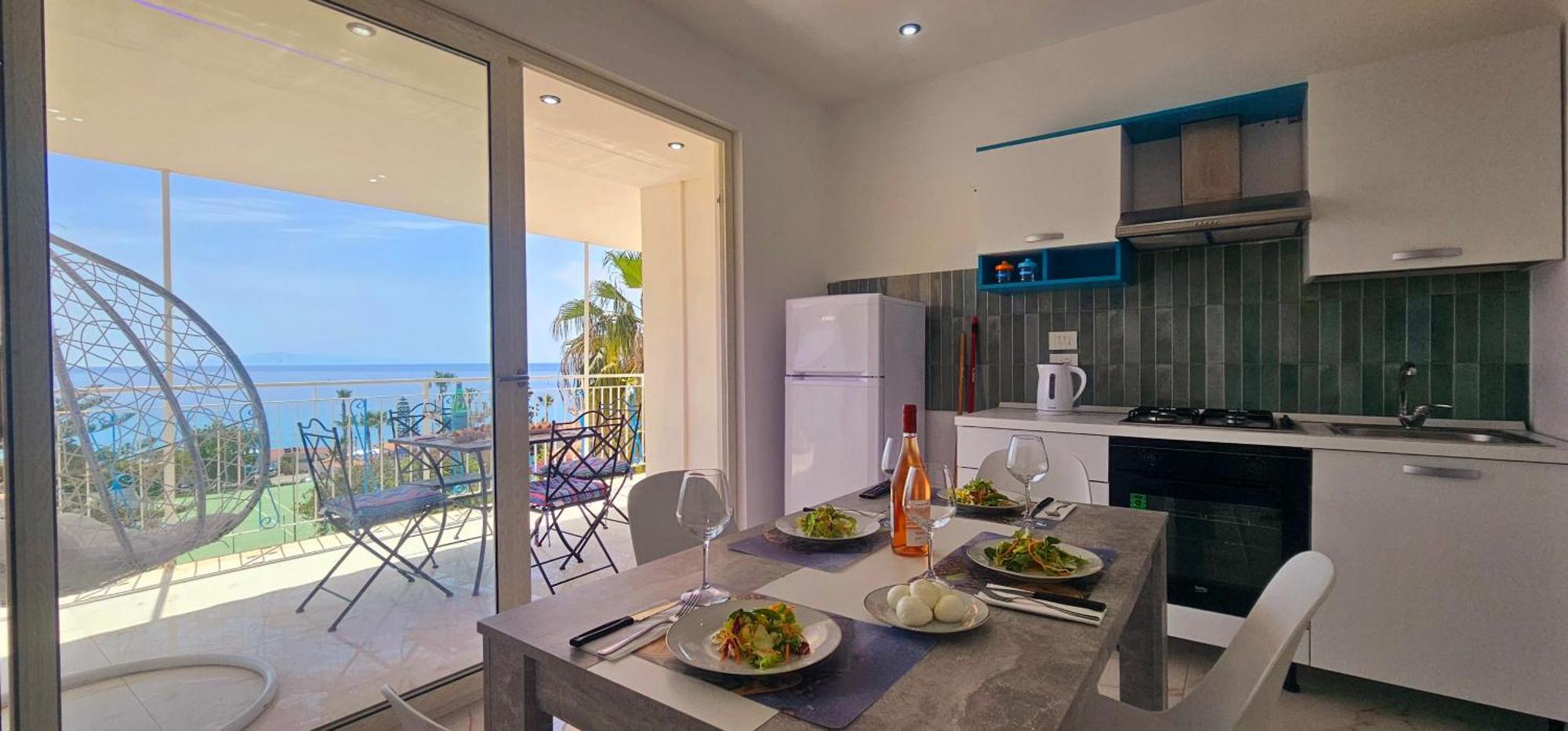 Ninfa Sul Mare Apartments 50 M E T R I Dal Mare Best Breakfast And Free Parking Capo Vaticano Εξωτερικό φωτογραφία